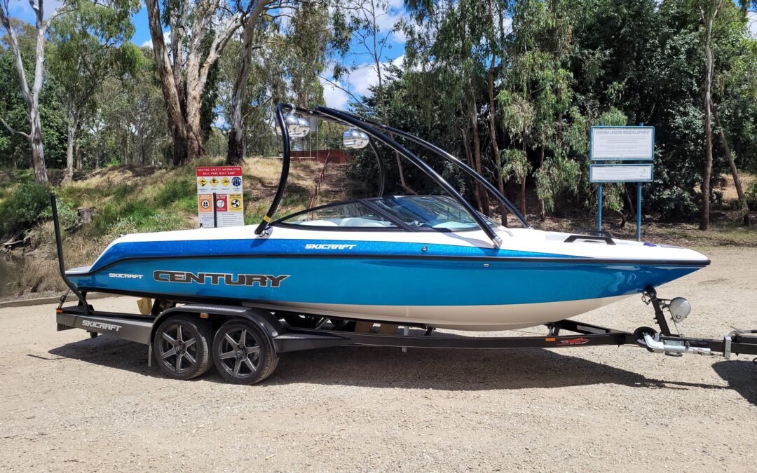 NEW SKICRAFT CENTURY MIDMOUNT FROM $103,800.00